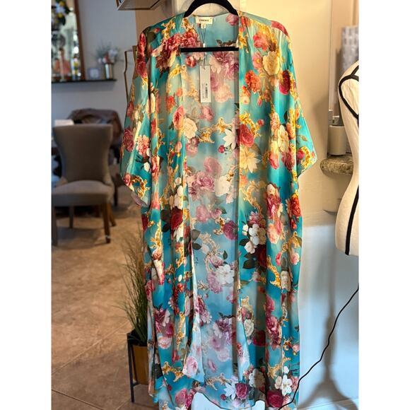 L'AGENCE Kara Kimono Long Sleeve Cover-Up Small Fits all sizes MSRP $395 - Picture 2 of 7